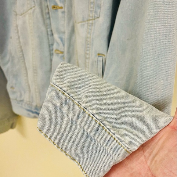 Vintage Light-wash TRIOT Denim Jacket Medium - Picture 7 of 7